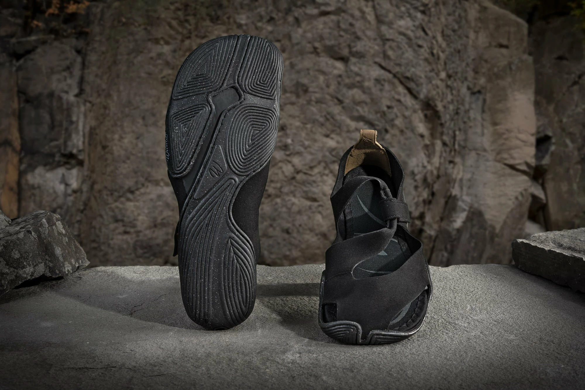 Wildling Shoes Frühling / Sommer Dohlenfeder 3 Wildling Shoes Frühling / Sommer Dohlenfeder